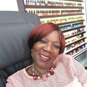 Meet your Posher, Sharon